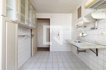 Cozinha de apartamento à venda com 2 quartos, 60m² em Jardim São Savério, São Paulo