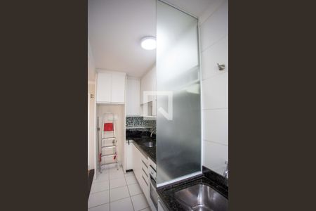 Área de Serviço de apartamento para alugar com 2 quartos, 43m² em Canhema, Diadema