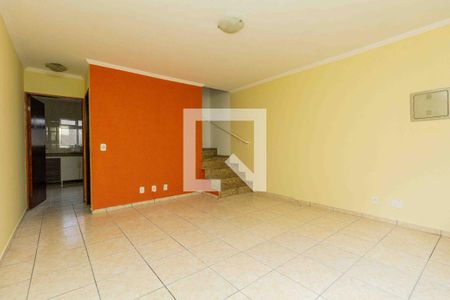 Sala de casa de condomínio para alugar com 3 quartos, 160m² em Vila Lais, São Paulo