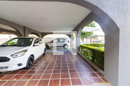 Garagem de apartamento para alugar com 3 quartos, 70m² em Azenha, Porto Alegre