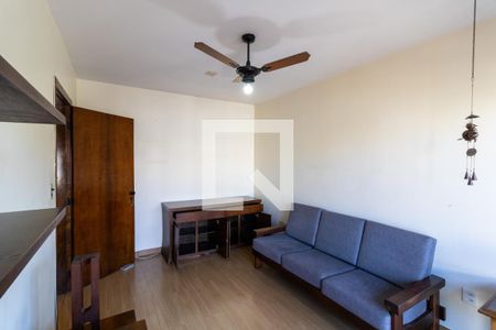 Quarto 3 de apartamento para alugar com 3 quartos, 70m² em Azenha, Porto Alegre