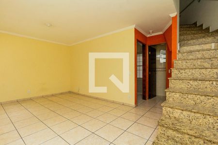 Sala de casa de condomínio para alugar com 3 quartos, 160m² em Vila Lais, São Paulo