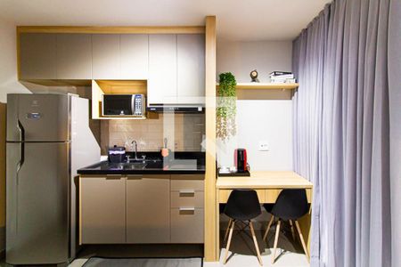 Stúdio de kitnet/studio para alugar com 1 quarto, 21m² em Pompeia, São Paulo