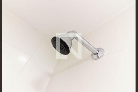 Banheiro de kitnet/studio para alugar com 1 quarto, 21m² em Pompeia, São Paulo