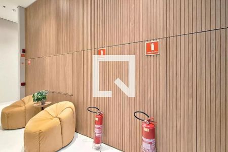 Hall de Entrada de kitnet/studio para alugar com 1 quarto, 21m² em Pompeia, São Paulo