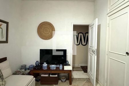 Quarto 01 de casa à venda com 6 quartos, 600m² em Gávea, Rio de Janeiro