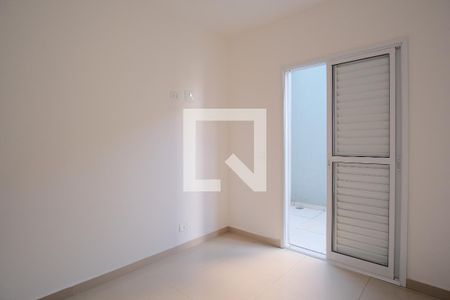 Quarto 2 de apartamento para alugar com 2 quartos, 45m² em Guaiauna, São Paulo