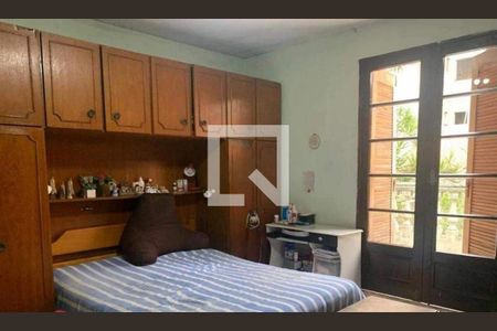 Casa à venda com 3 quartos, 212m² em Nova Petrópolis, São Bernardo do Campo