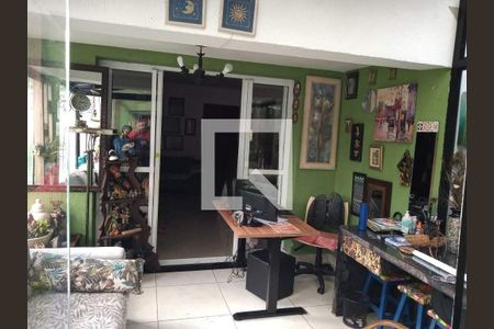 Casa à venda com 5 quartos, 234m² em Baeta Neves, São Bernardo do Campo