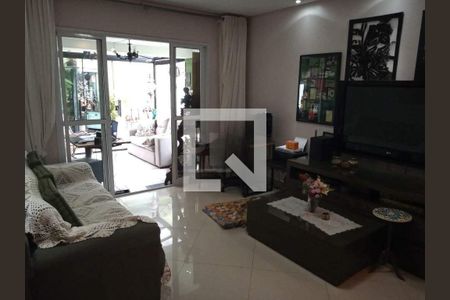 Casa à venda com 5 quartos, 234m² em Baeta Neves, São Bernardo do Campo