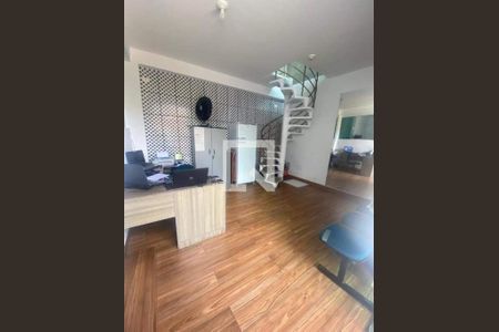 Casa à venda com 4 quartos, 231m² em Nova Petrópolis, São Bernardo do Campo