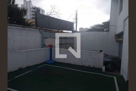 Casa à venda com 4 quartos, 269m² em Nova Petrópolis, São Bernardo do Campo