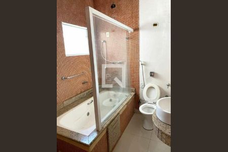 Casa à venda com 3 quartos, 240m² em Jardim Bela Vista, Santo André