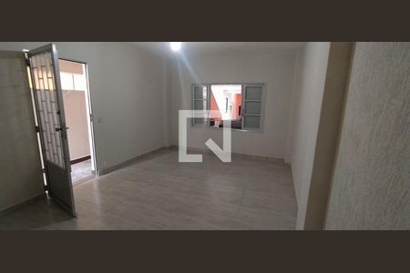 Casa à venda com 2 quartos, 240m² em Vila Gumercindo, São Paulo