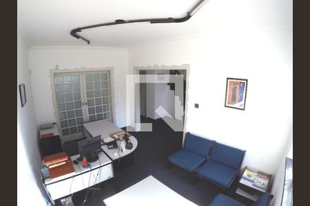 Casa à venda com 3 quartos, 190m² em Mirandópolis, São Paulo