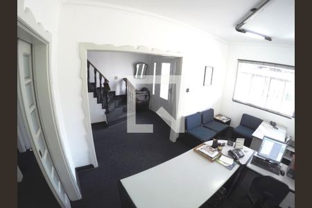 Casa à venda com 3 quartos, 190m² em Mirandópolis, São Paulo