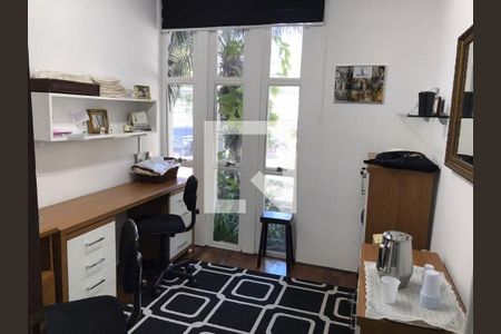 Casa à venda com 6 quartos, 313m² em Vila da Saúde, São Paulo