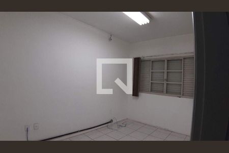 Casa à venda com 10 quartos, 326m² em Santo Amaro, São Paulo