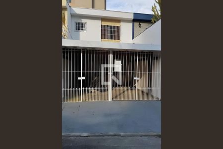 Casa à venda com 3 quartos, 143m² em Vila Mariana, São Paulo