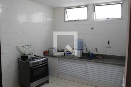 Casa à venda com 6 quartos, 383m² em Planalto Paulista, São Paulo