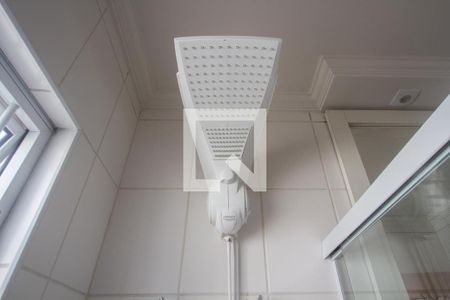 Banheiro 2 de casa à venda com 3 quartos, 220m² em Jardim Caravelas, São Paulo