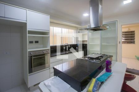 Cozinha de casa à venda com 3 quartos, 220m² em Jardim Caravelas, São Paulo
