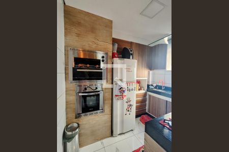 Cozinha de apartamento à venda com 2 quartos, 52m² em Sapucaia Ii, Contagem