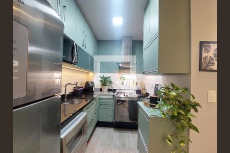 Cozinha de casa de condomínio à venda com 2 quartos, 118m² em Jardim Nosso Lar, São Paulo