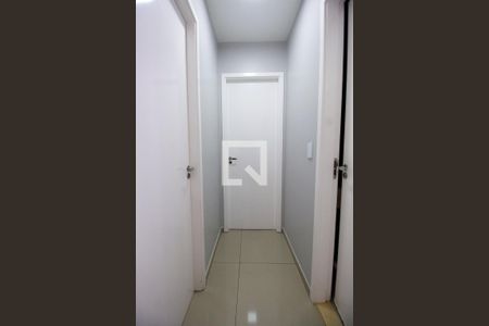 Corredor de apartamento à venda com 2 quartos, 48m² em Vila Andrade, São Paulo