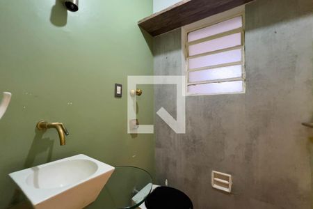 Lavabo de casa para alugar com 3 quartos, 280m² em Vila Mariana, São Paulo