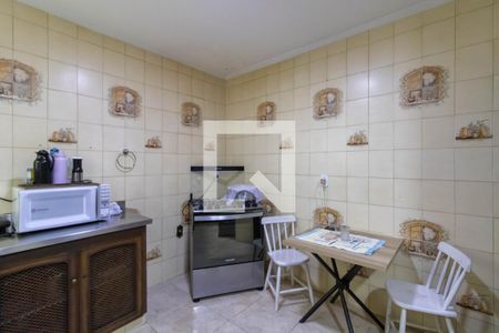 Cozinha de casa à venda com 3 quartos, 270m² em Vila Galvão, Guarulhos