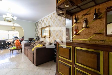 Sala de casa à venda com 3 quartos, 270m² em Vila Galvão, Guarulhos