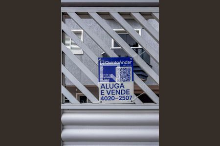 PLaca instalada na Fachada de apartamento à venda com 2 quartos, 48m² em Parque Capuava, Santo André