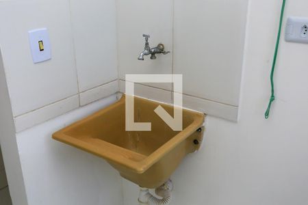 Área de Serviço de apartamento para alugar com 2 quartos, 72m² em Vila Sonia do Taboao, Taboão da Serra