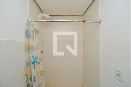 Banheiro da Suíte de apartamento à venda com 2 quartos, 48m² em Jardim Itu, Porto Alegre