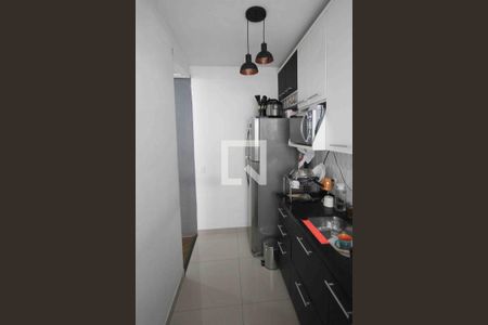 Cozinha de apartamento à venda com 2 quartos, 52m² em Vila Alpina, São Paulo