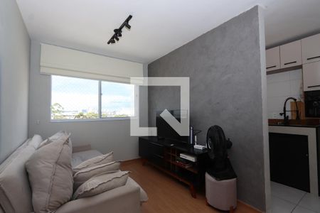 Sala de apartamento para alugar com 2 quartos, 43m² em Cidade São Mateus, São Paulo