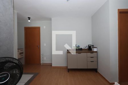 Sala de apartamento para alugar com 2 quartos, 43m² em Cidade São Mateus, São Paulo