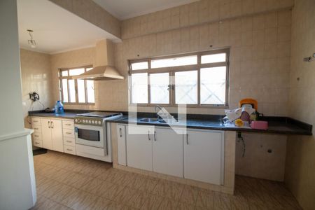 Cozinha de casa para alugar com 4 quartos, 960m² em Santo Amaro, São Paulo