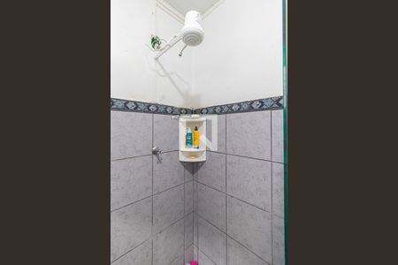 Banheiro de apartamento à venda com 1 quarto, 54m² em Partenon, Porto Alegre