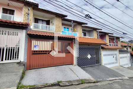 Fachada de casa à venda com 3 quartos, 180m² em Vila Santa Teresa (zona Leste), São Paulo
