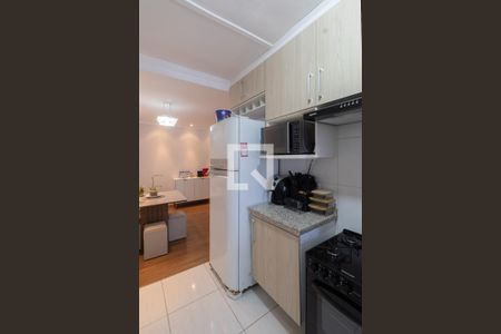 Cozinha de apartamento à venda com 2 quartos, 53m² em Jardim Santo Antonio, São Paulo