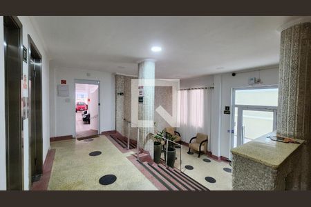 Hall de entrada de kitnet/studio para alugar com 1 quarto, 39m² em José Menino, Santos