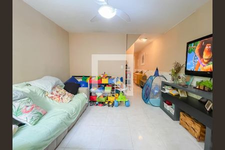 Sala 2 de casa à venda com 2 quartos, 170m² em Vila Campesina, Osasco