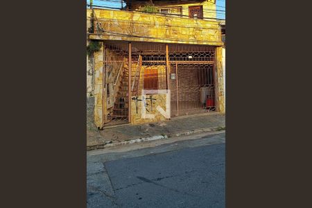 Casa à venda com 4 quartos, 140m² em Parque Maria Luiza, São Paulo
