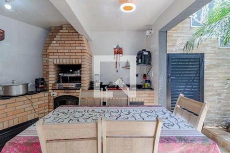 Casa à venda com 4 quartos, 184m² em Vila Lageado, São Paulo