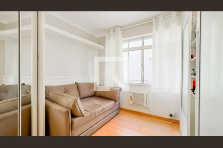 Apartamento à venda com 3 quartos, 112m² em São João, Porto Alegre