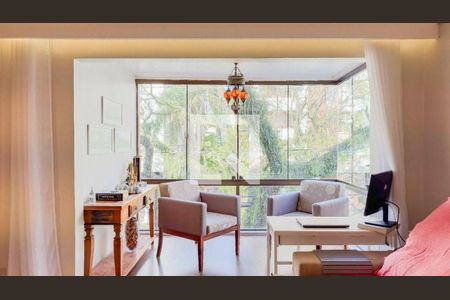 Apartamento à venda com 3 quartos, 112m² em São João, Porto Alegre