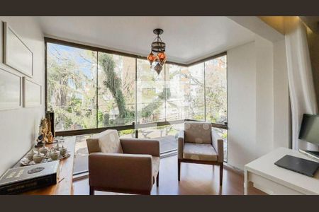 Apartamento à venda com 3 quartos, 112m² em São João, Porto Alegre