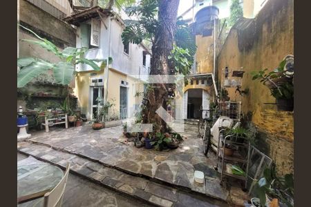 Casa à venda com 3 quartos, 200m² em Laranjeiras, Rio de Janeiro